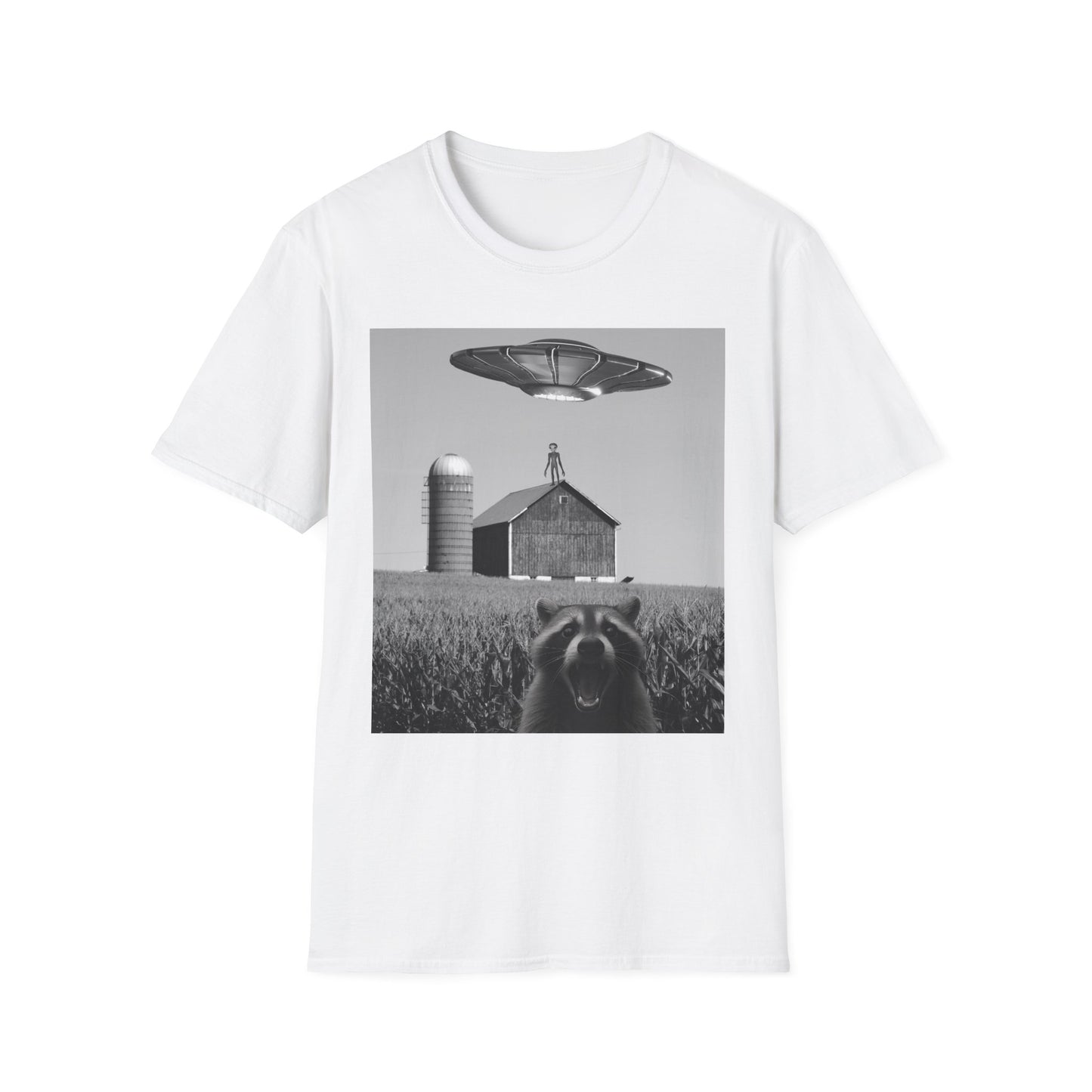 Raccoon Selfie With Alien UFO Funny Raccoon Gifts For Men Women