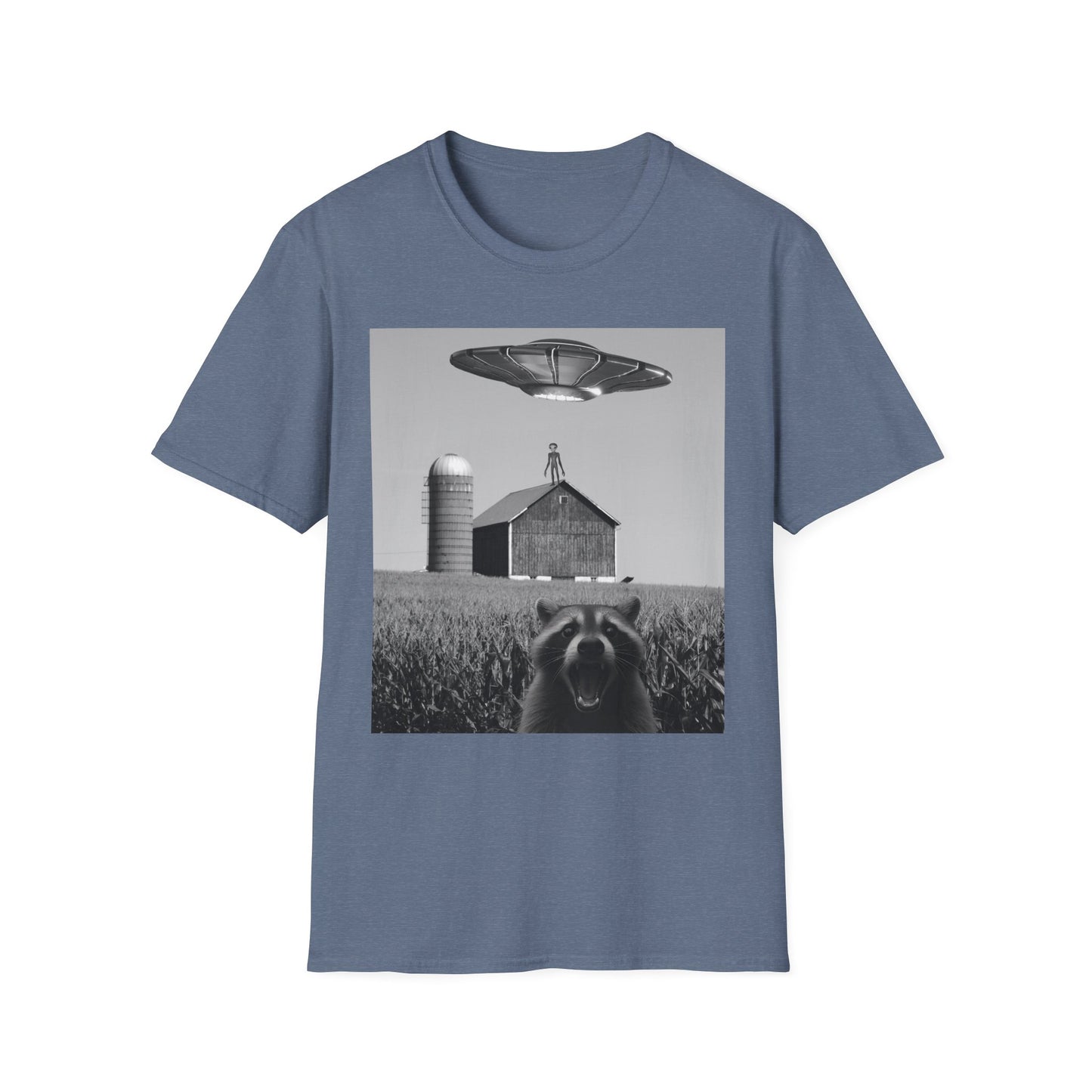 Raccoon Selfie With Alien UFO Funny Raccoon Gifts For Men Women